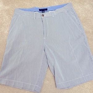 Tommy Hilfiger pin striped shorts size 34